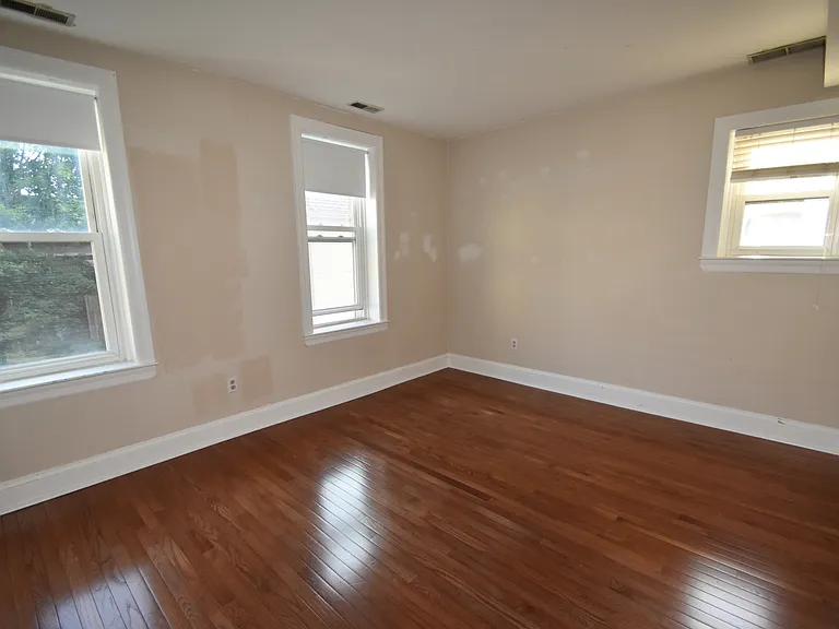 238 S 11th St #3 — Photo 20