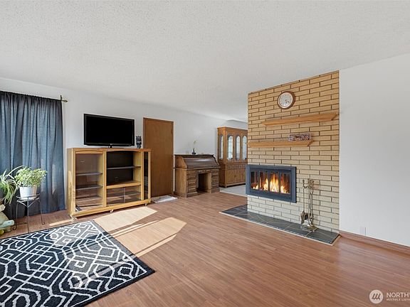 5th image of 3810 Nome Drive