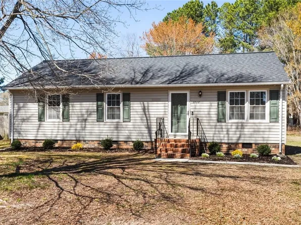 3718 Julep Dr, South Chesterfield, VA 23834