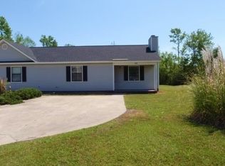 1906 Countrywood Blvd, Jacksonville, NC 28540