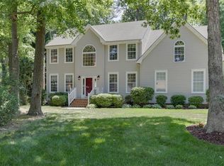 613 Royal Palm Dr, Virginia Beach, VA 23452