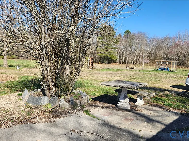 24816 Sawmill Rd — Photo 3