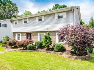 1010 Greenland Cir, South Charleston, WV 25309