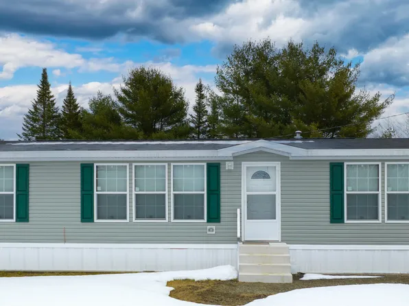 44 Hillside Drive, Sabattus, ME 04280