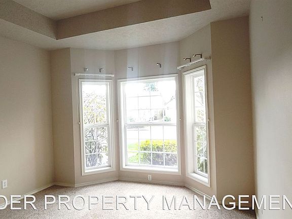 5th image of 7027 SW Glenwood Ct