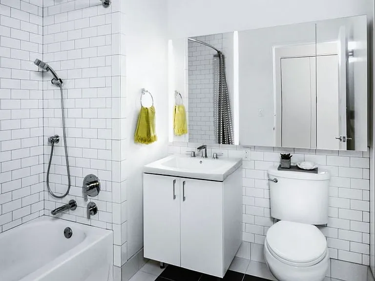 70 Pine St #1201 — Photo 4