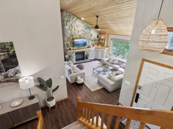 2 Valhalla Court, Madison, WI 53719