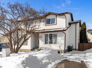 Castle Park, Edmonton, AB T5X 4Z4
