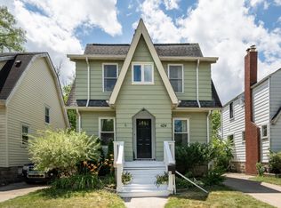 424 E Saratoga St, Ferndale, MI 48220