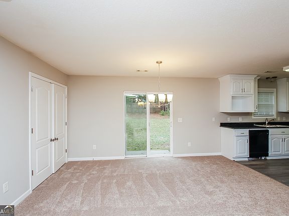 5th image of 3300 Westview Cv