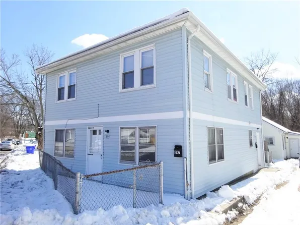 897-899 Main St, West Warwick, RI 02893