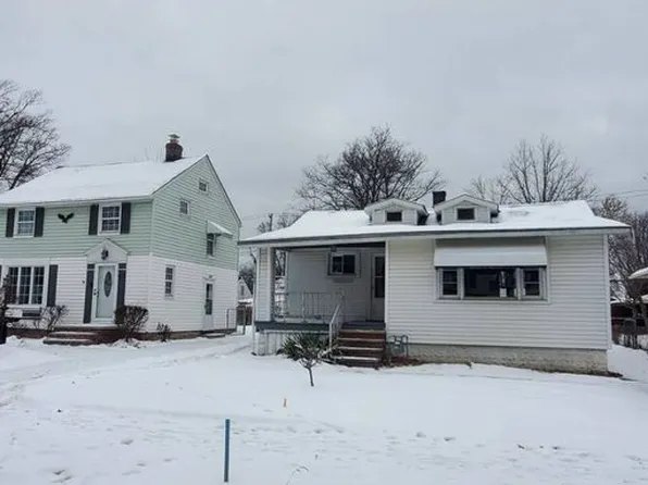 20632 Woodstock Ave, Fairview Park, OH 44126