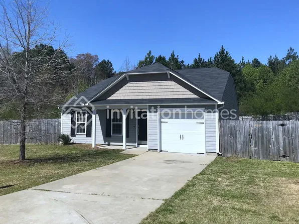 108 Sampson Ct, Selma, NC 27576