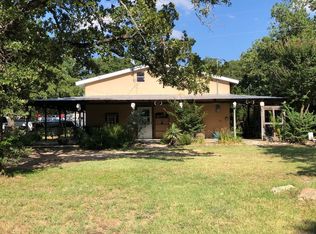 1100 New Hope Rd, Boyd, TX 76023
