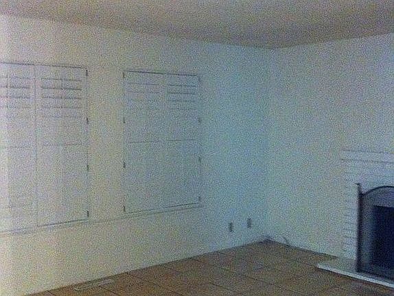 4th image of 2607 Silsby Ave