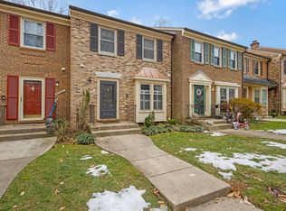 7307 Golden Iris Ct, Springfield, VA 22153