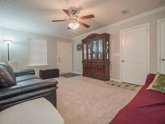 3rd image of 3317 Stormello Ln