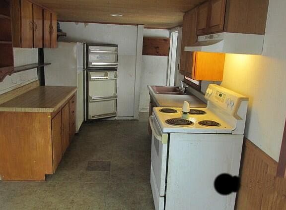 4th image of 1217 Marsh Rd