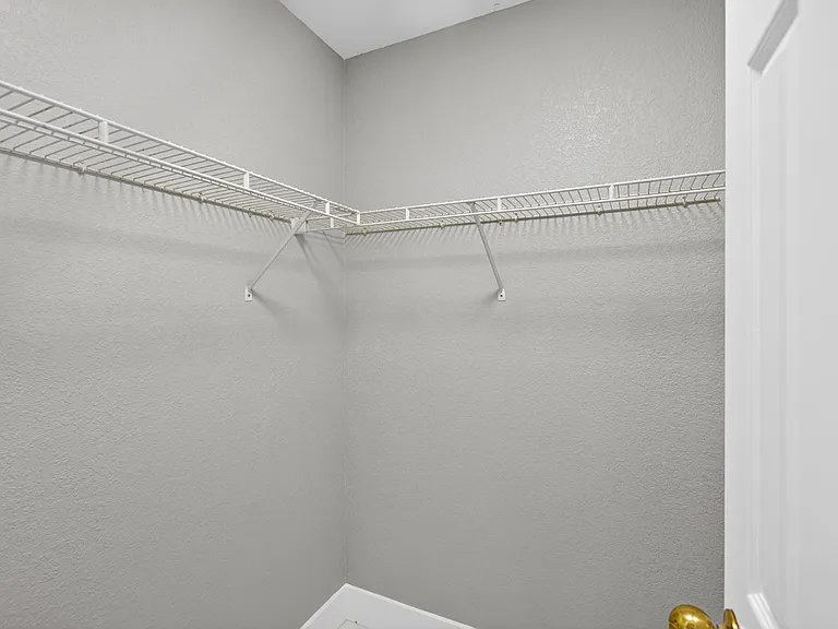 18662 Arapahoe Cir — Photo 17