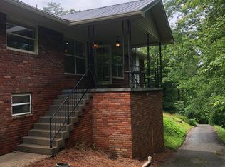 321 Hillcrest Dr, Cumberland Gap, TN 37724