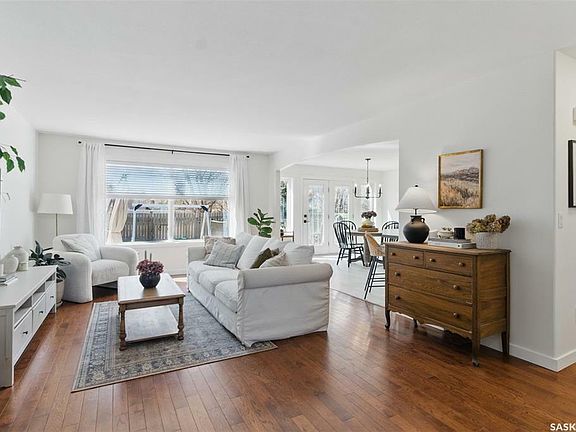 3rd image of 535 Kucey Cres