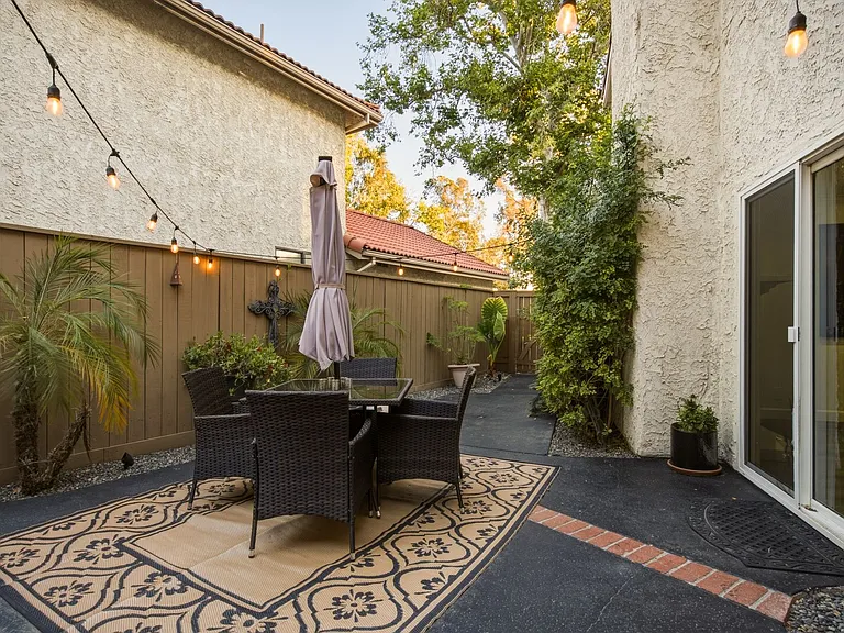 6767 Pheasant Ln — Photo 11