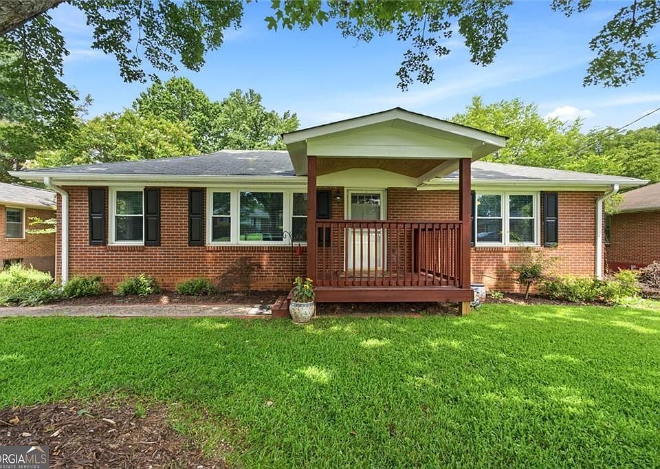1st image of 2185 Trailwood Dr SE