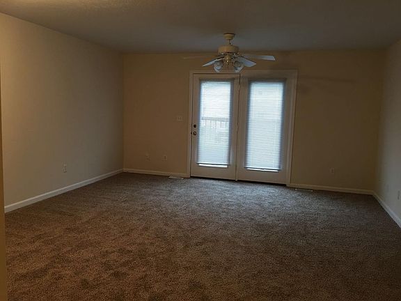 4th image of 1411 W Westwind Ct