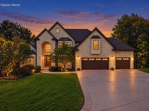2409 Stratford Chase Pkwy, Columbia, MO 65201