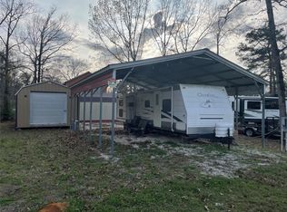 30 Casablanca Dr, Pointblank, TX 77364