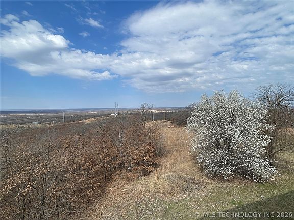 5th image of 3975 Kennedy Rd