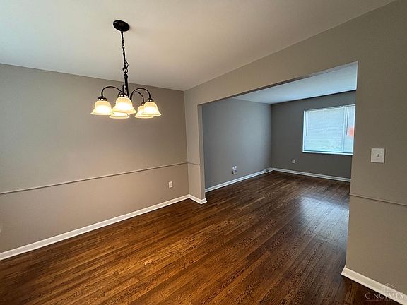 4th image of 10915 Fernhill Dr