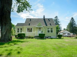 12260 Hannan Rd, Romulus, MI 48174