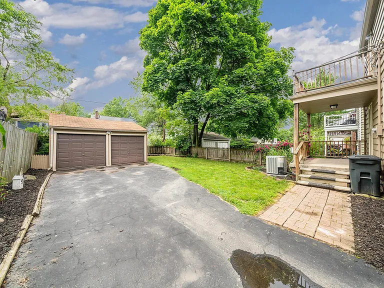 1200 Brentwood Rd — Photo 38
