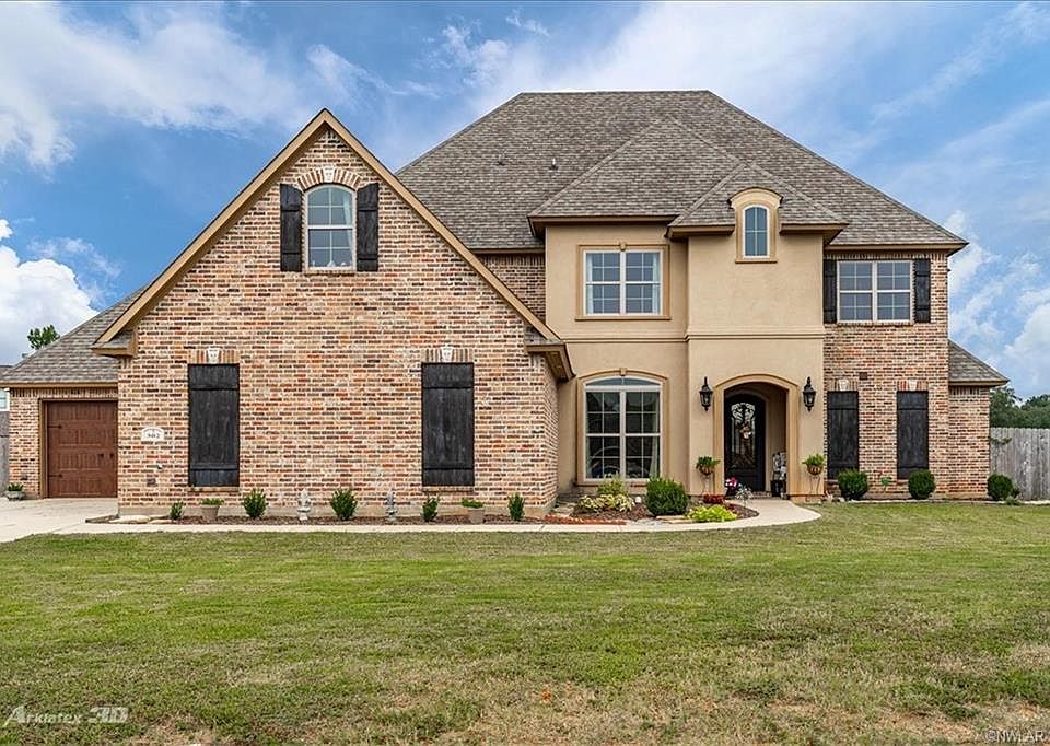 1st image of 302 Granite Dr