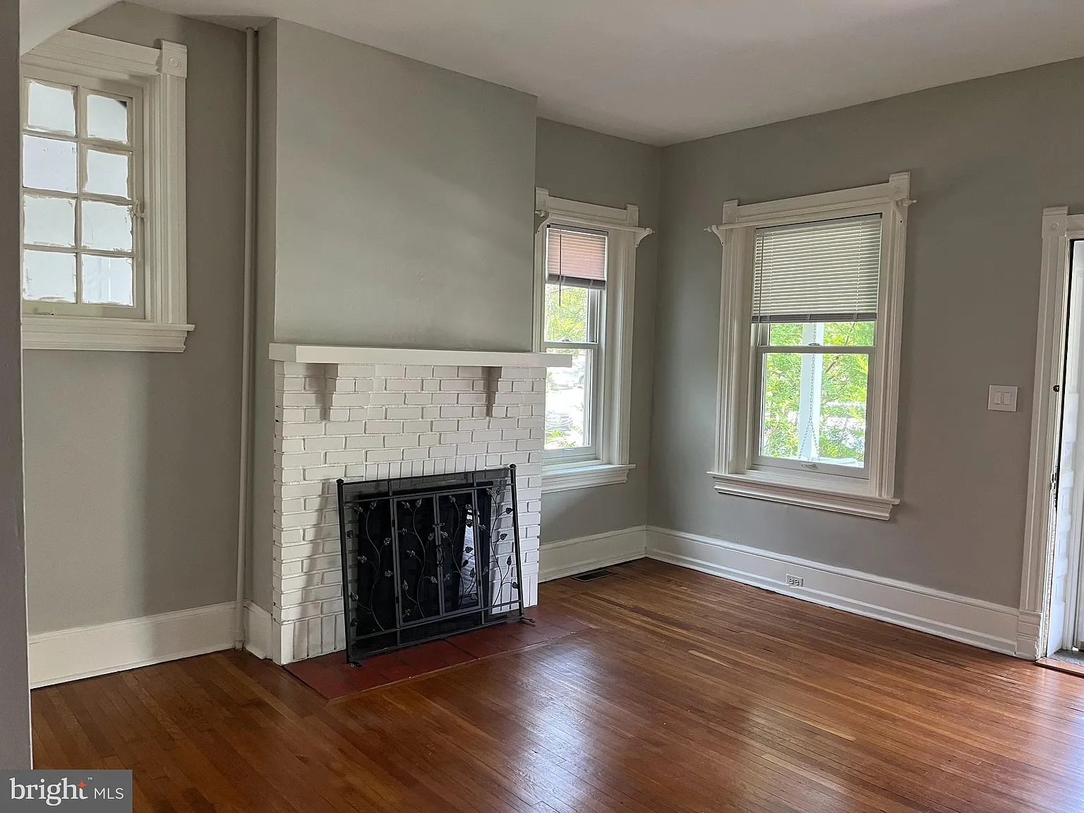 2 bed, 1500 sqft, $2,900 — Photo 3