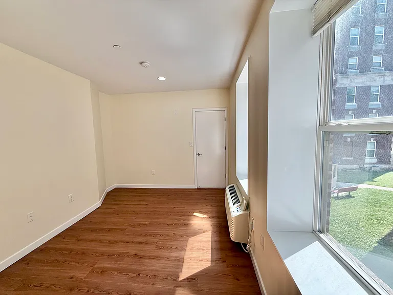 241-55 S 49th St #207 — Photo 11