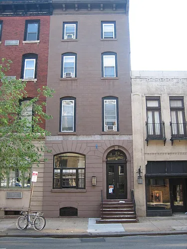 2123 Walnut St Photo 1