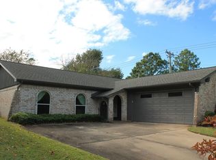 15602 Rill Ln, Houston, TX 77062