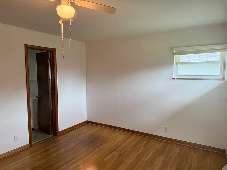 2709 Schaaf Dr — Photo 12