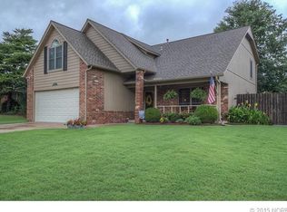 4212 W Oakridge St, Broken Arrow, OK 74012