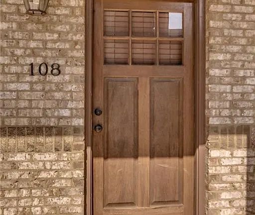5th image of 820 Frank Thomas Ave Unit 108