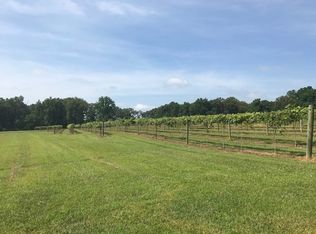 742 Vintage Dr, Baxter, TN 38544