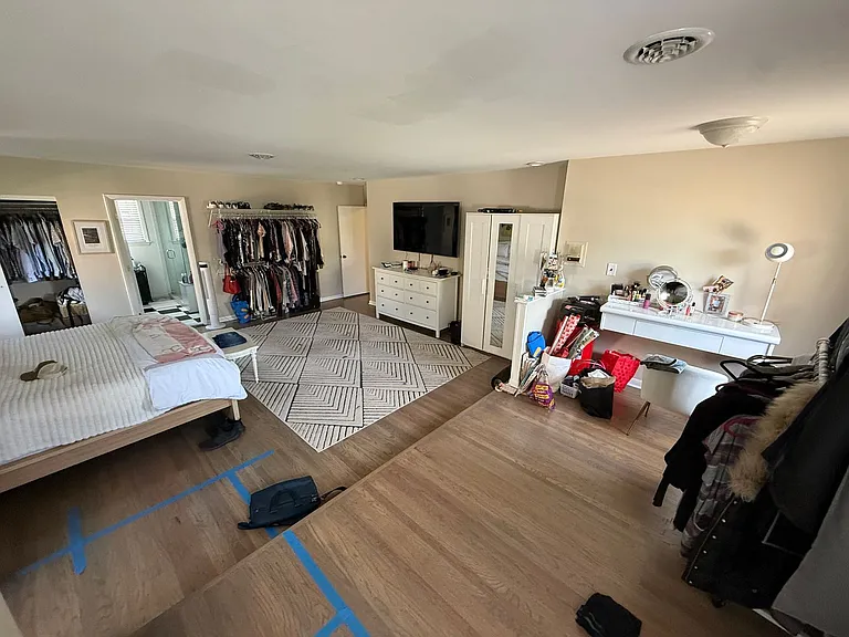1613 Mayflower Ln — Photo 16
