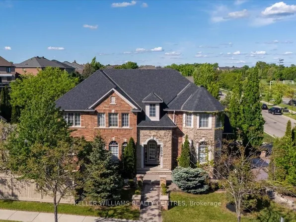 2309 8th Line, Oakville, ON L6H 7L7