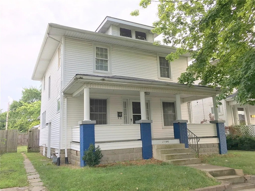 1105 S 21st St photo 1