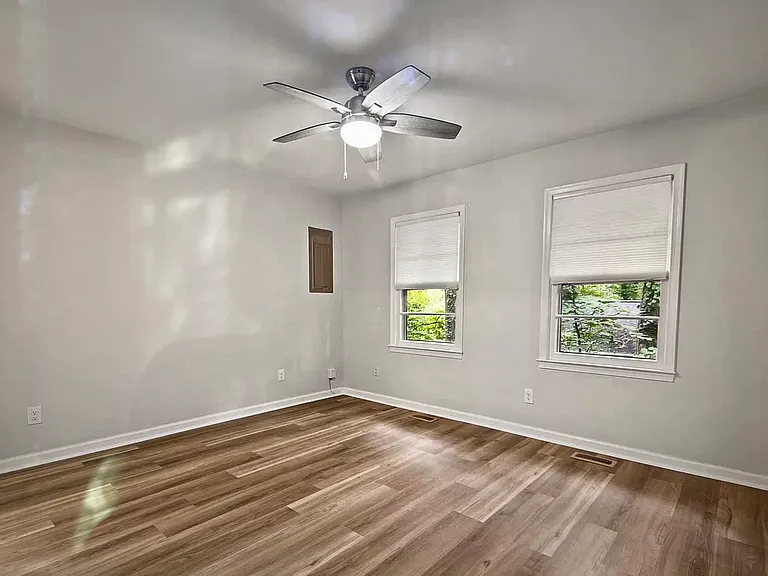 2911 Oberry St — Photo 6