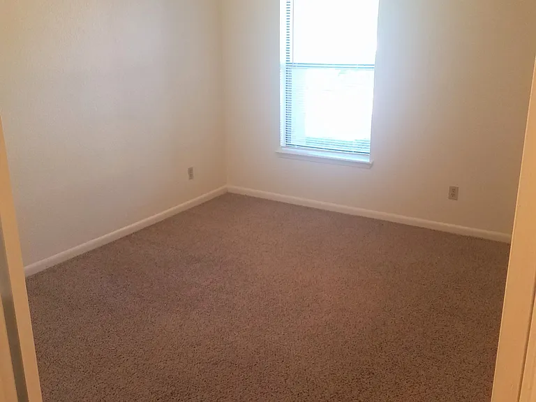 Quincy Ridge Apartments — Photo 38