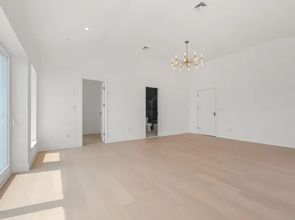 4 Angelas Place image 48 of 63