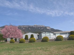 60785 Love Rd, Cove, OR 97824